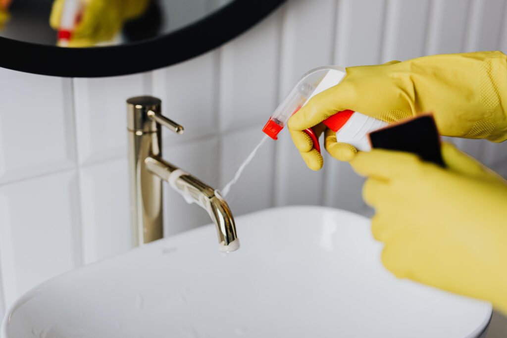 Professional bathroom cleaning service in Sydney